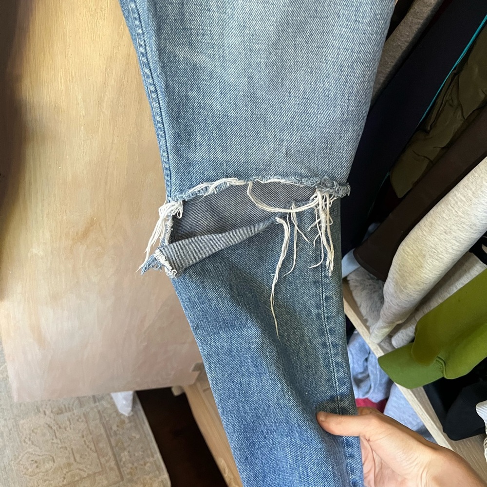 Reformation distressed jeans - Picture 3 of 3